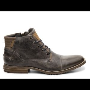 Bull Boxer Chukka Boot Diever Cap Toe Never Worn 10M NIB